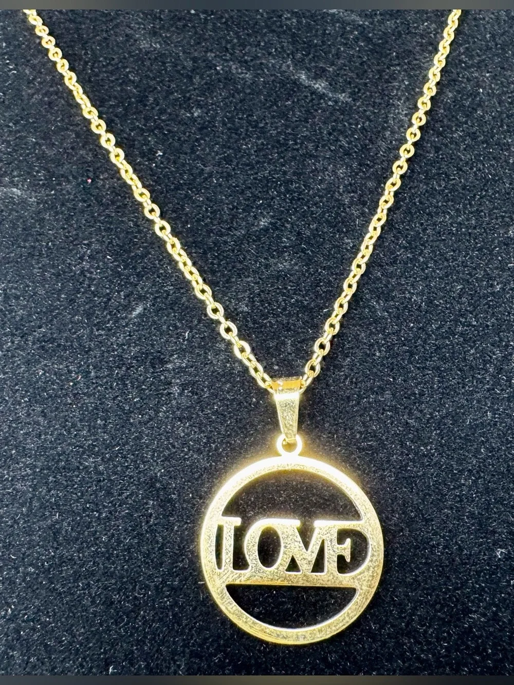 N/A elegant gold